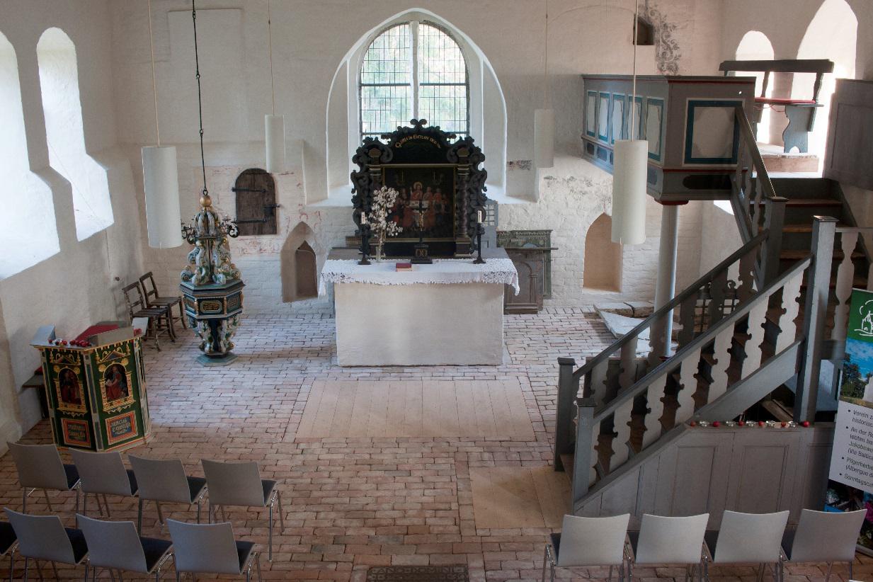 Restaurierte Orgel der Dorfkirche Pinnow vor Usedom